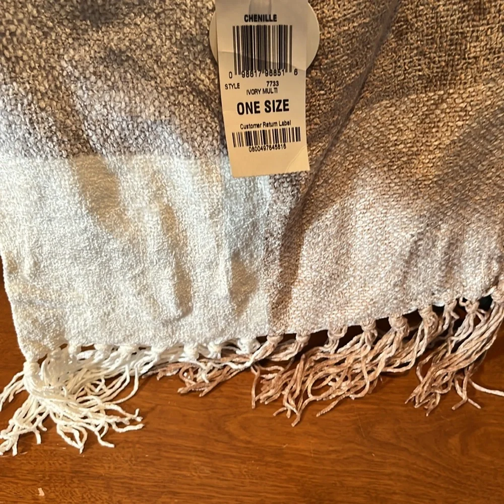 Charter Club chenille plaid soft 70 inch plus fringe scarf warm yet thin winter